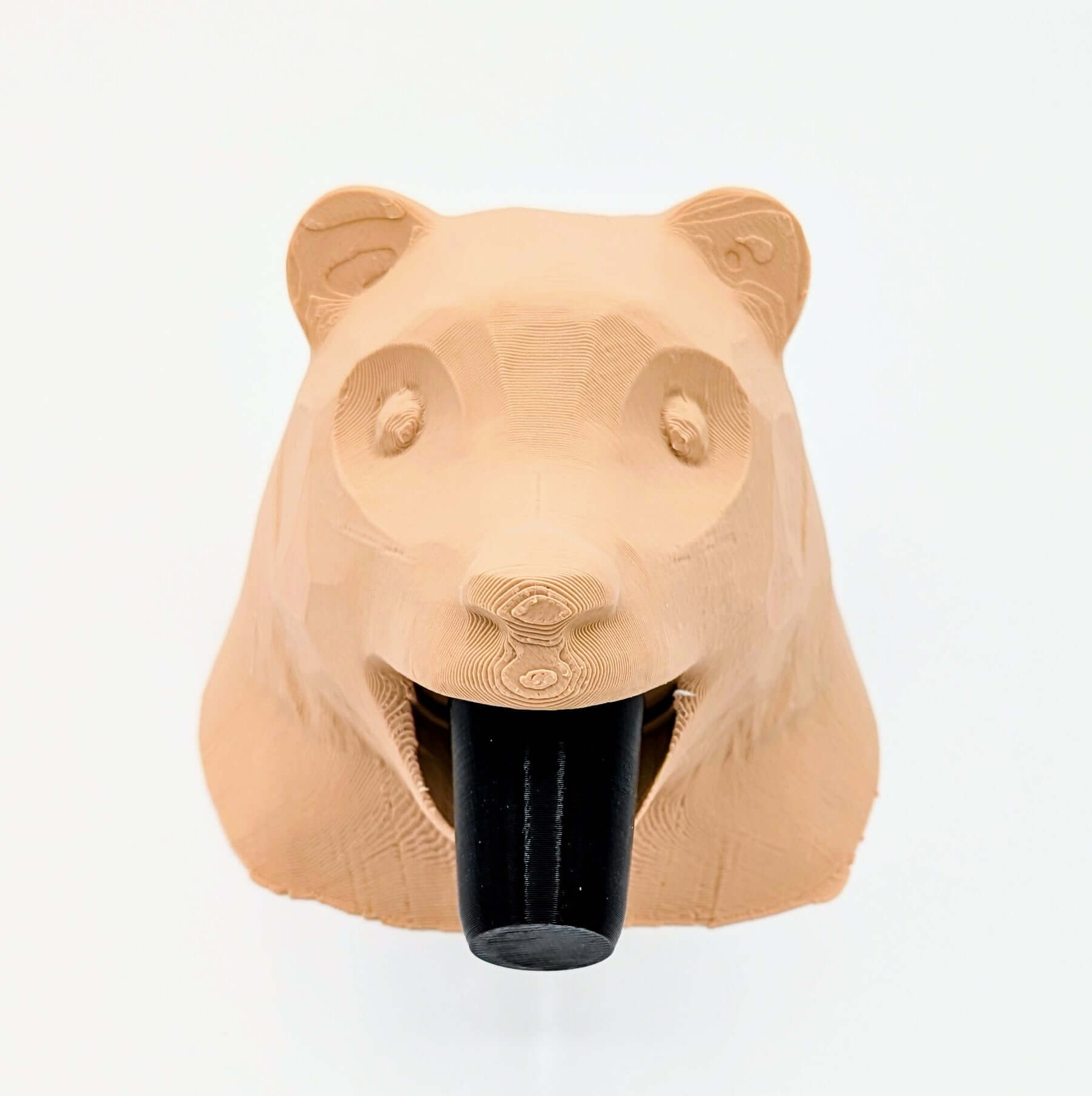 Bear wine stopper with a charming bear head design, perfect for sealing and preserving opened wine bottles.